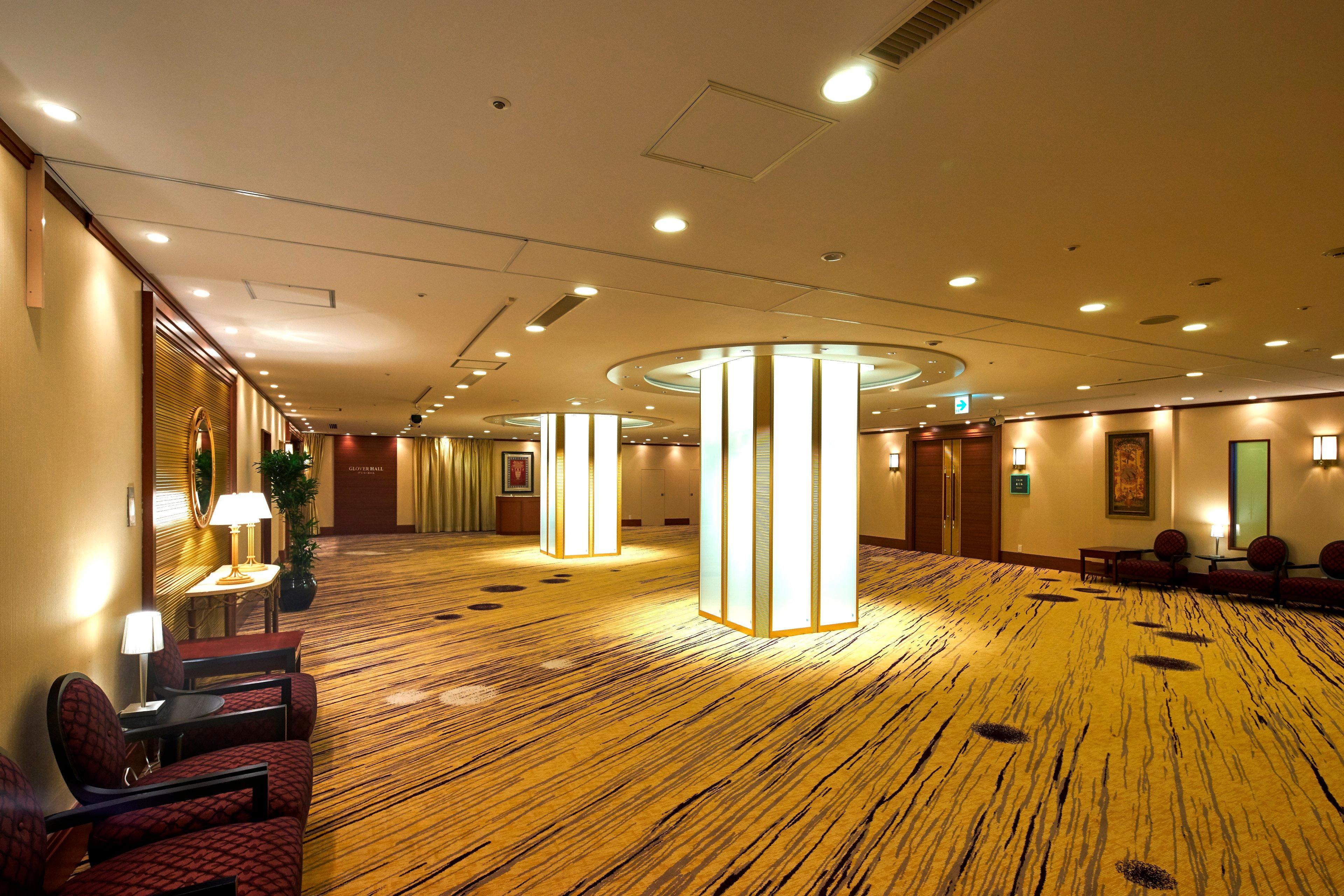 Ana Crowne Plaza Hotel Nagasaki Gloverhill By Ihg Exterior photo